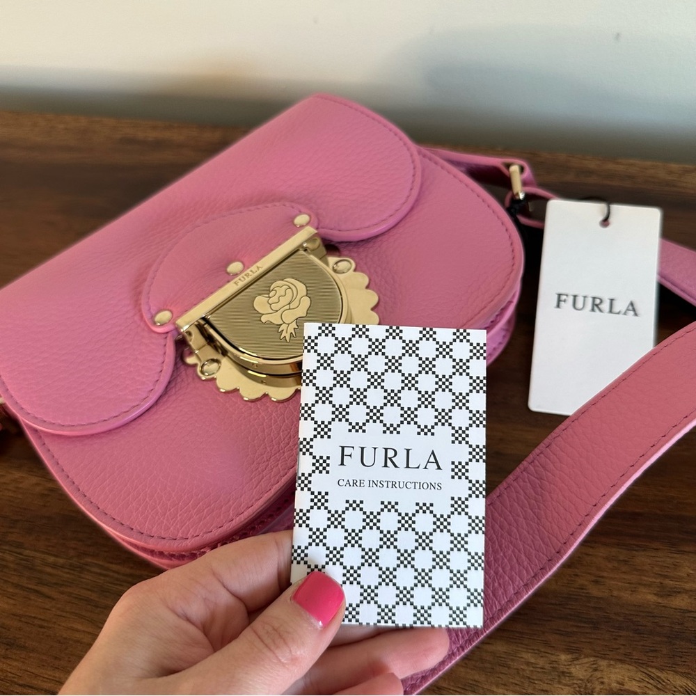 Furla Pink Leather Crossbody Bag. - Picture 3 of 12